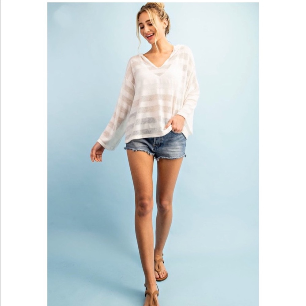 Sale! NEW! Hooded Top! - Picture 7 of 7